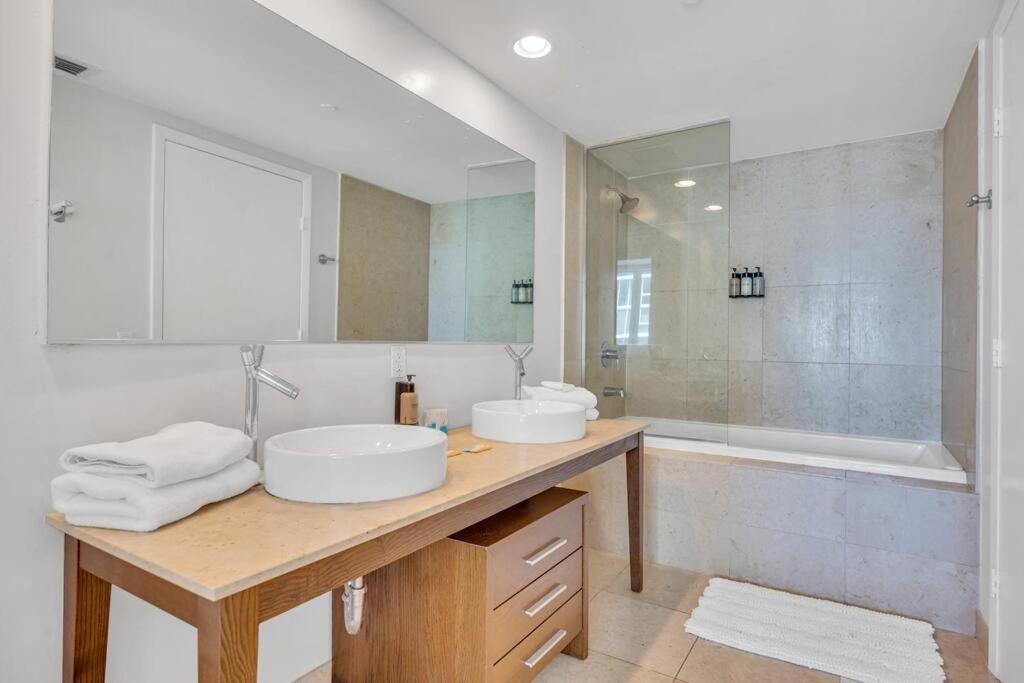 Апартаменти Icon Luxury 34Th Floor Amazing Oceanview, Brickell Маямі Екстер'єр фото